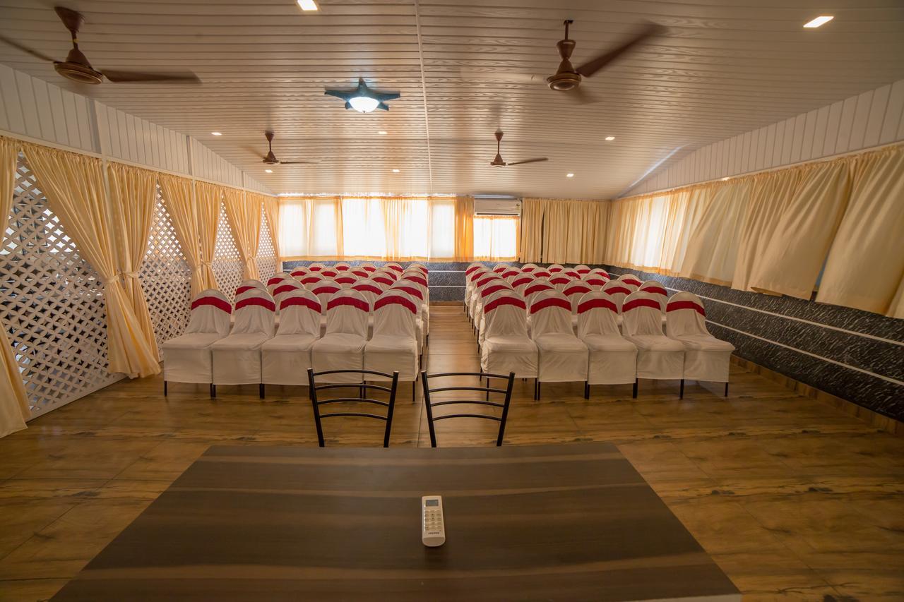 South Gate Residency Hotel Kochi Ngoại thất bức ảnh