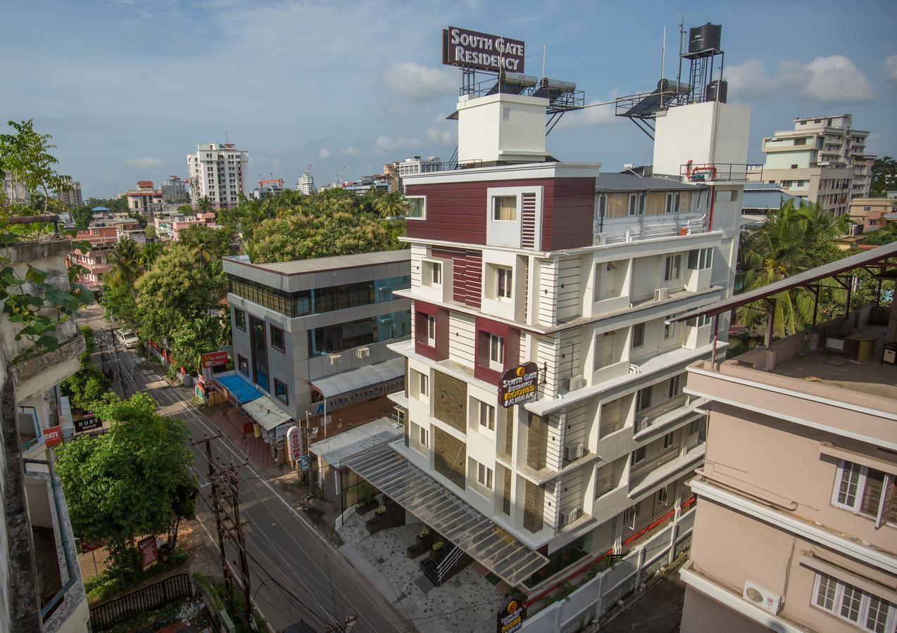 South Gate Residency Hotel Kochi Ngoại thất bức ảnh