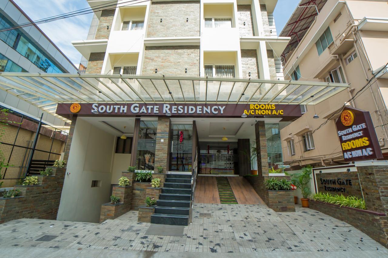 South Gate Residency Hotel Kochi Ngoại thất bức ảnh