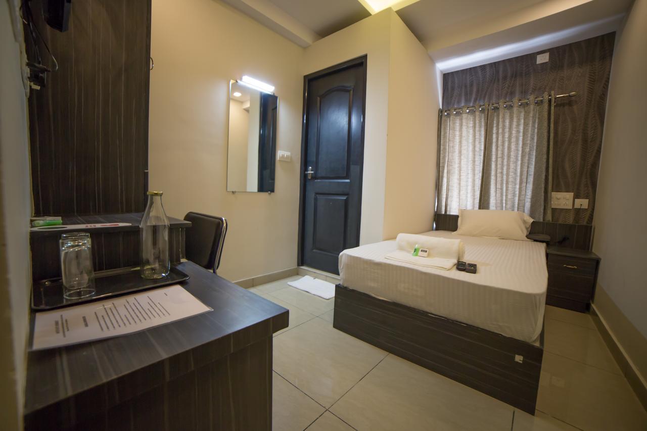 South Gate Residency Hotel Kochi Ngoại thất bức ảnh