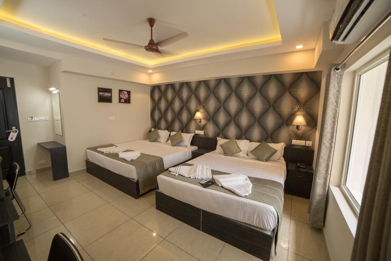 South Gate Residency Hotel Kochi Ngoại thất bức ảnh
